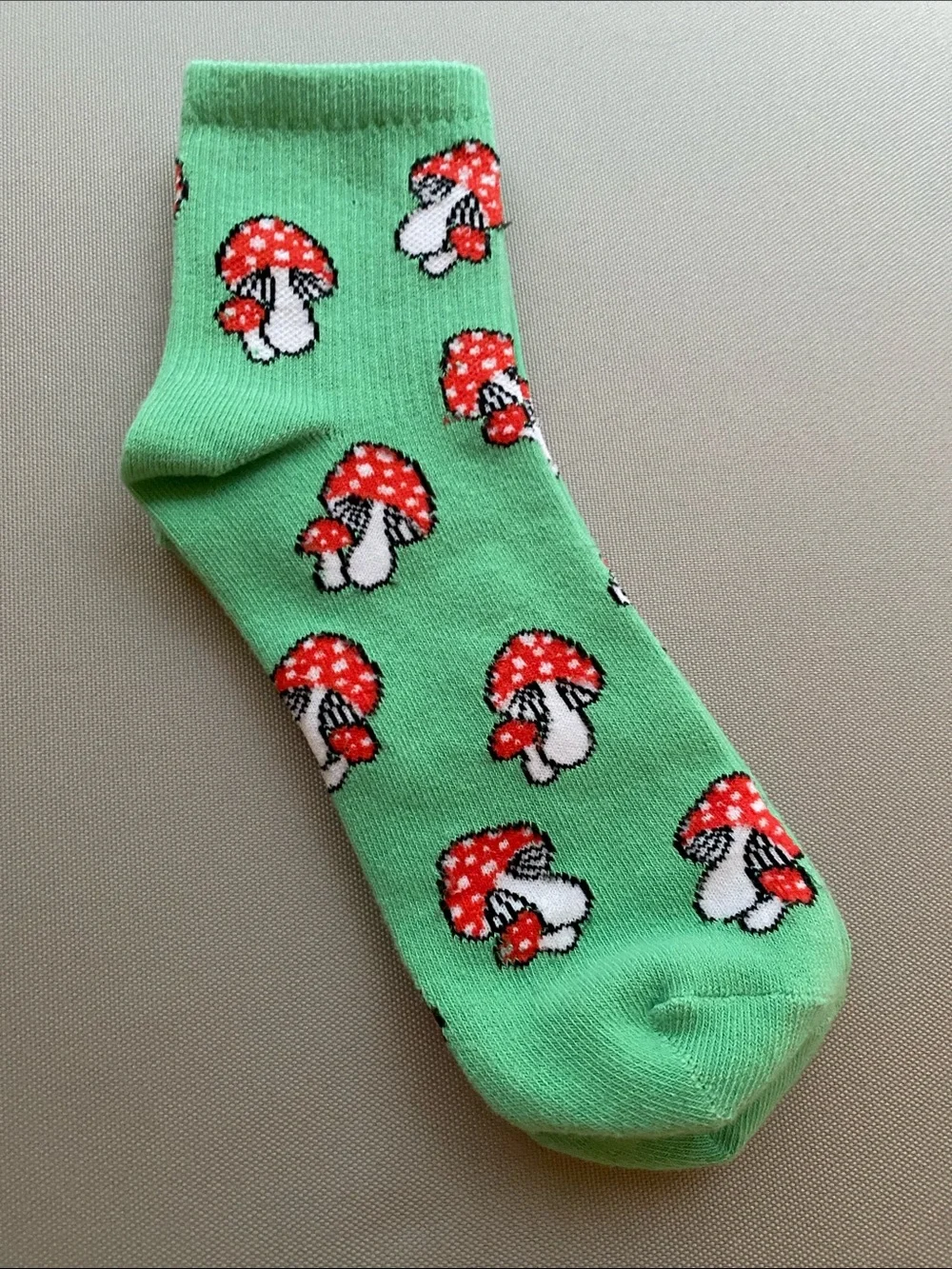 American Eagle Outfitters Green Crew Socks with Red Mushroom Print NEW NWOT